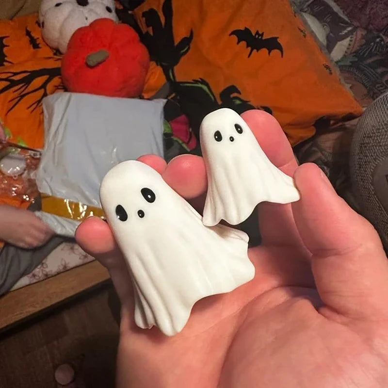 Cute Ghosts Statue